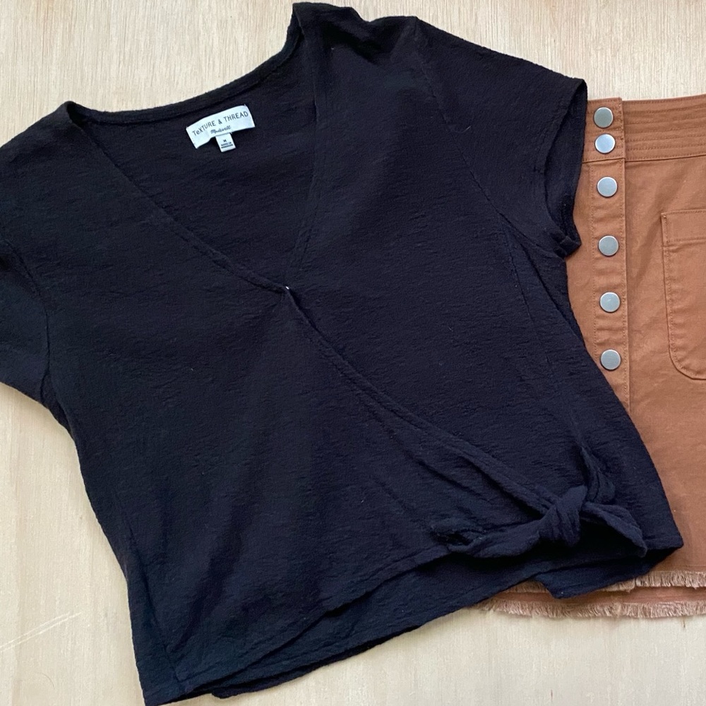 Madewell texture & thread black wrap top